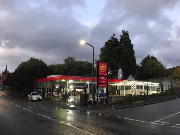 Kings Service Station