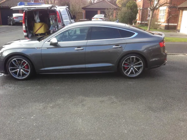 P A Services mobile valeting